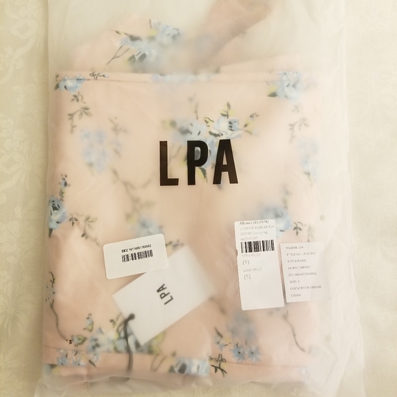 LPA Alina Margit V-neck Floral Pink Wide Leg Jumpsuit Size S Small - Picture 3 of 7